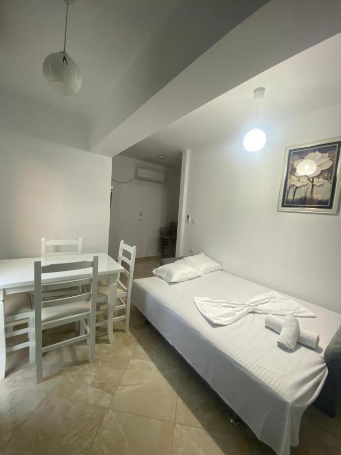 Dosti Apartment Εξαμίλιο Εξωτερικό φωτογραφία